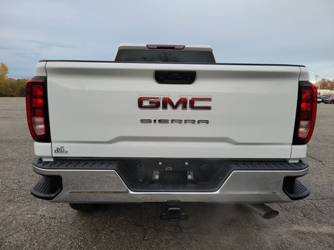 New 2026 GMC Sierra 3500 Pro w/ Convenience Package image 6