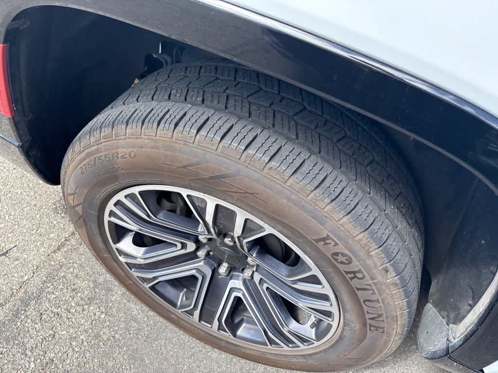 Certified 2024 Jeep Wagoneer Series II AWD/4WD image 6