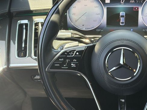 Used 2022 Mercedes-Benz S 580 4MATIC Sedan image 9