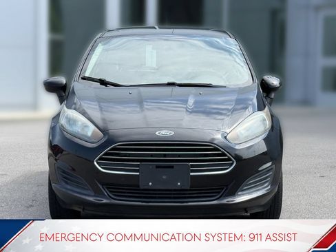 Used 2019 Ford Fiesta SE FWD image 5