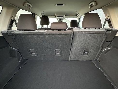 Certified 2023 Nissan Rogue SV image 16