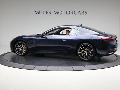 Certified 2024 Maserati GranTurismo Modena image 5