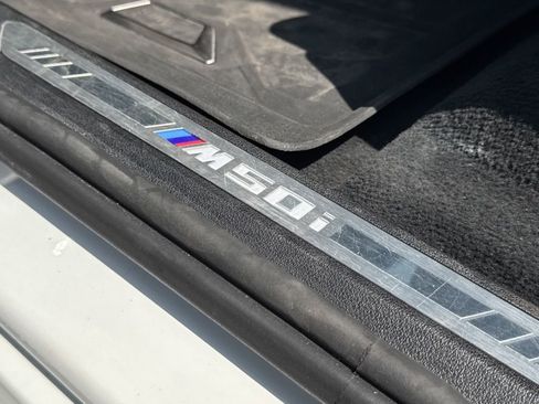Used 2020 BMW X7 M50i w/ Luxury Seating Package AWD/4WD image 26