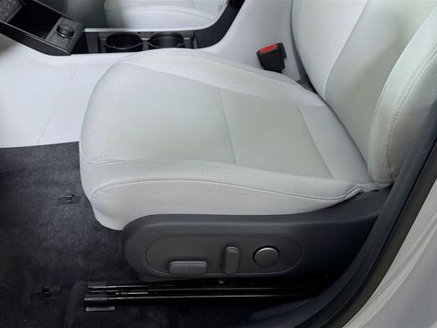 Used 2024 Hyundai Kona SEL FWD image 21