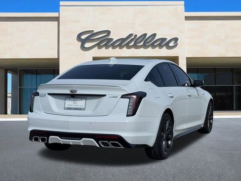 New 2026 Cadillac CT5 V image 3