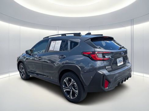 Used 2025 Subaru Crosstrek 2.5i Premium AWD/4WD image 6