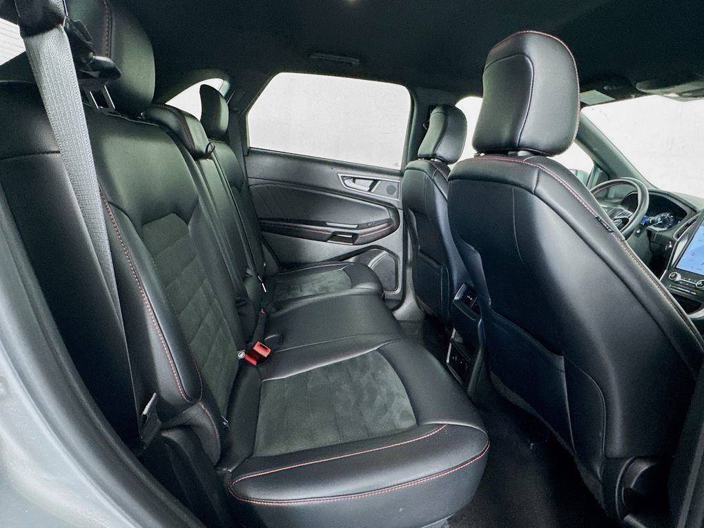 Used 2024 Ford Edge ST-Line AWD/4WD image 26
