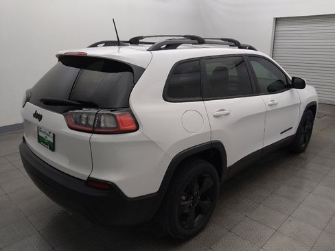Used 2020 Jeep Cherokee Latitude Plus FWD image 9