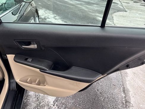 Used 2012 Toyota Camry SE image 24
