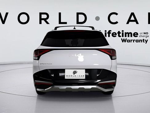 Used 2024 Kia Sportage SX image 6