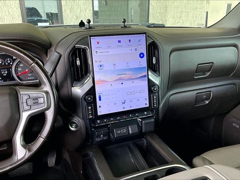 Used 2020 Chevrolet Silverado 2500 LTZ w/ Technology Package image 7