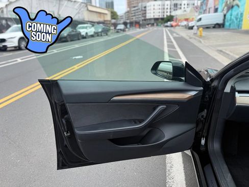 Used 2023 Tesla Model 3 Standard Range RWD image 8