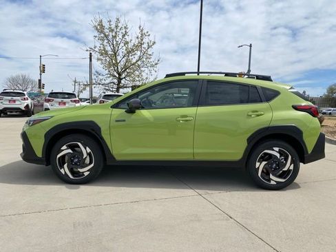New 2026 Subaru Crosstrek 2.5i Limited w/ Crosstrek Mirror Package AWD/4WD image 2