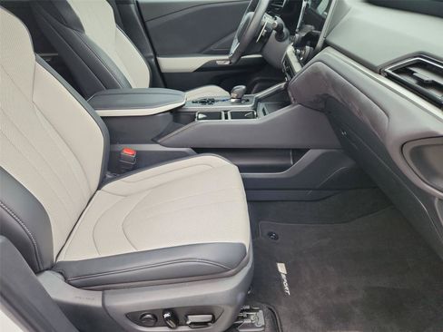 Used 2024 Lexus TX 500h AWD w/ Technology Package image 26