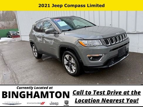 Used 2021 Jeep Compass Limited image 1