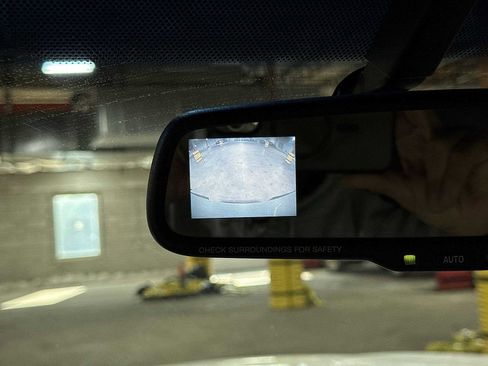 Used 2010 Toyota Tacoma 4x4 Double Cab image 23