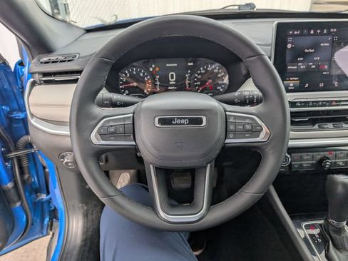 Used 2024 Jeep Compass Limited AWD/4WD image 8