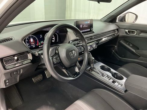 Used 2023 Honda Civic Sport image 19