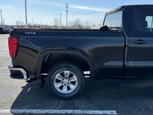 Used 2020 GMC Sierra 1500 Base image 11