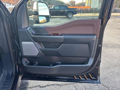 Used 2022 Ford F150 Lariat w/ Max Trailer Tow Package image 41