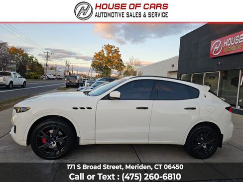 Used 2018 Maserati Levante GranSport image 7