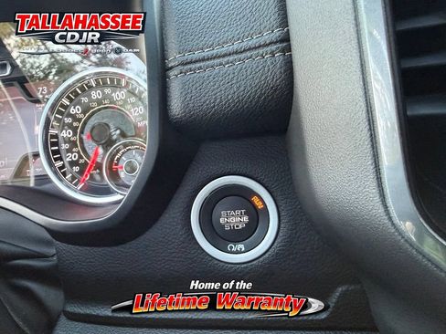Used 2023 RAM 1500 Laramie AWD/4WD image 20