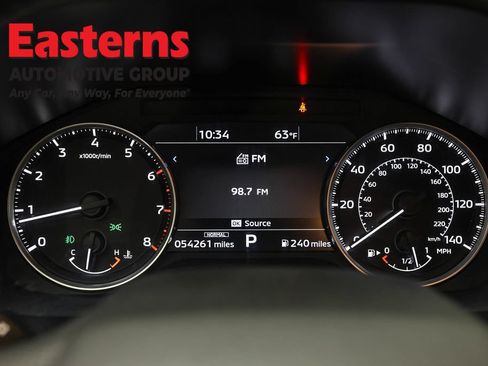 Used 2024 Mitsubishi Outlander SE FWD image 17