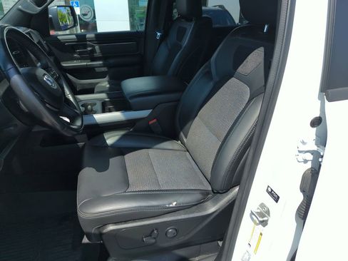 Used 2023 RAM 1500 Big Horn AWD/4WD image 12