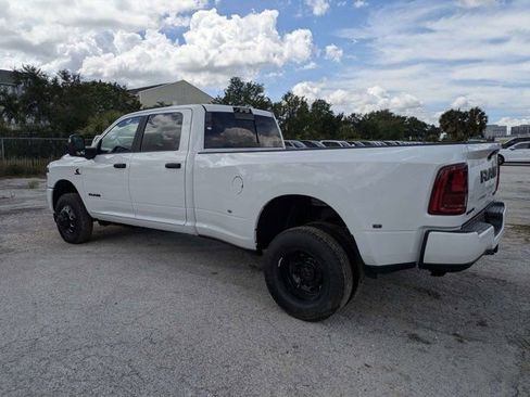 New 2026 RAM 3500 Big Horn AWD/4WD image 5
