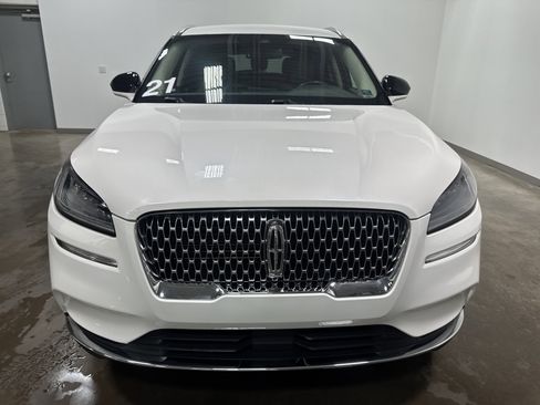 Used 2021 Lincoln Corsair AWD image 8