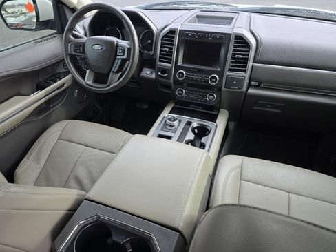 Used 2019 Ford Expedition XLT w/ Equipment Group 202A image 21