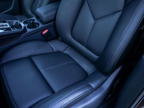 New 2026 Porsche Macan Turbo image 23