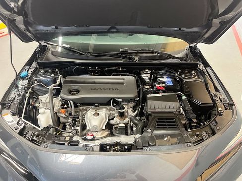 Used 2025 Honda Civic Sport image 27