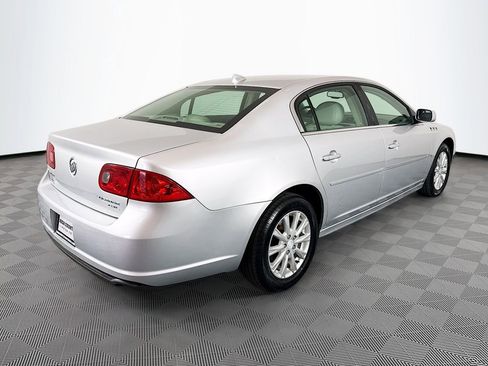 Used 2010 Buick Lucerne CXL FWD image 7