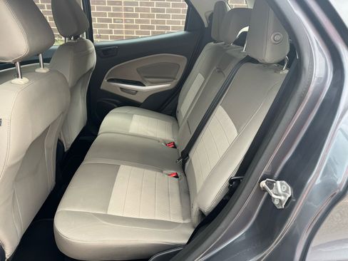 Used 2020 Ford EcoSport S image 6