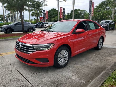 Used 2019 Volkswagen Jetta S w/ Driver Assistance Package FWD image 3