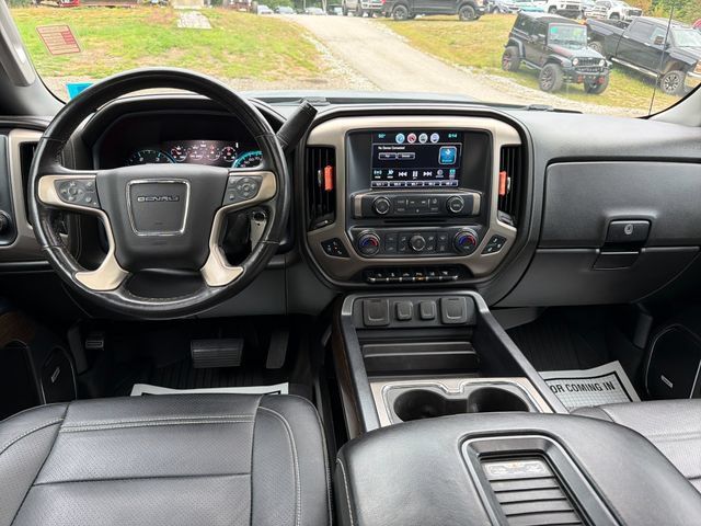 Used 2018 GMC Sierra 3500 Denali w/ Duramax Plus Package AWD/4WD image 15