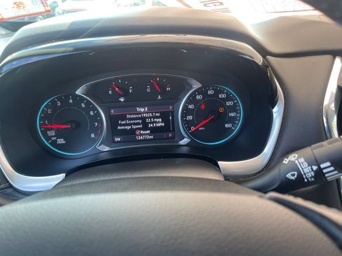 Used 2020 Chevrolet Traverse LT w/ LT Premium Package AWD/4WD image 25