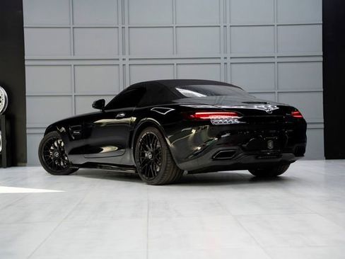 Used 2018 Mercedes-Benz AMG GT Roadster w/ Lane Tracking Package image 16