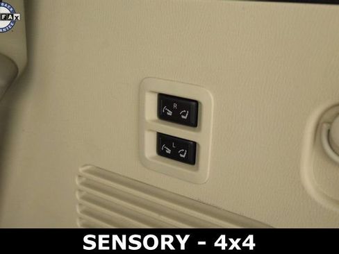 Used 2024 INFINITI QX80 Sensory image 18