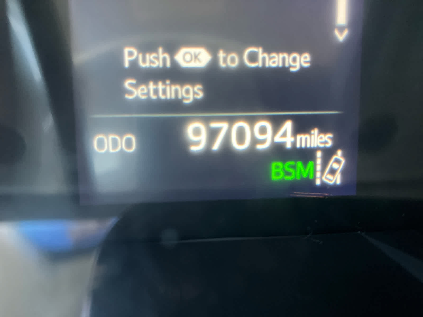 Used 2020 Toyota Camry SE w/ Convenience Package FWD image 16