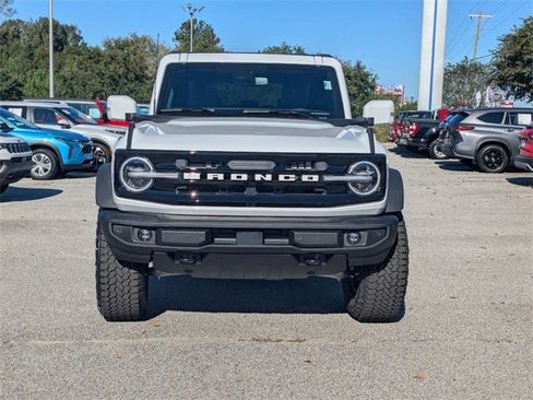 New 2025 Ford Bronco Outer Banks image 42