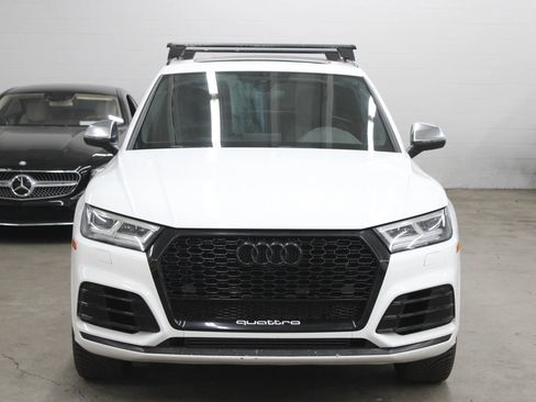 Used 2018 Audi SQ5 Premium Plus w/ Navigation Package image 2