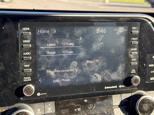 Used 2021 Toyota Highlander XLE AWD/4WD image 33