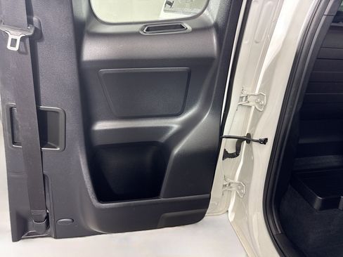 Used 2023 Toyota Tacoma SR image 27