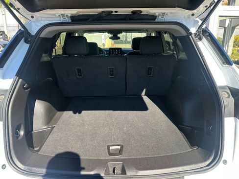 Used 2025 Chevrolet Blazer LT image 31