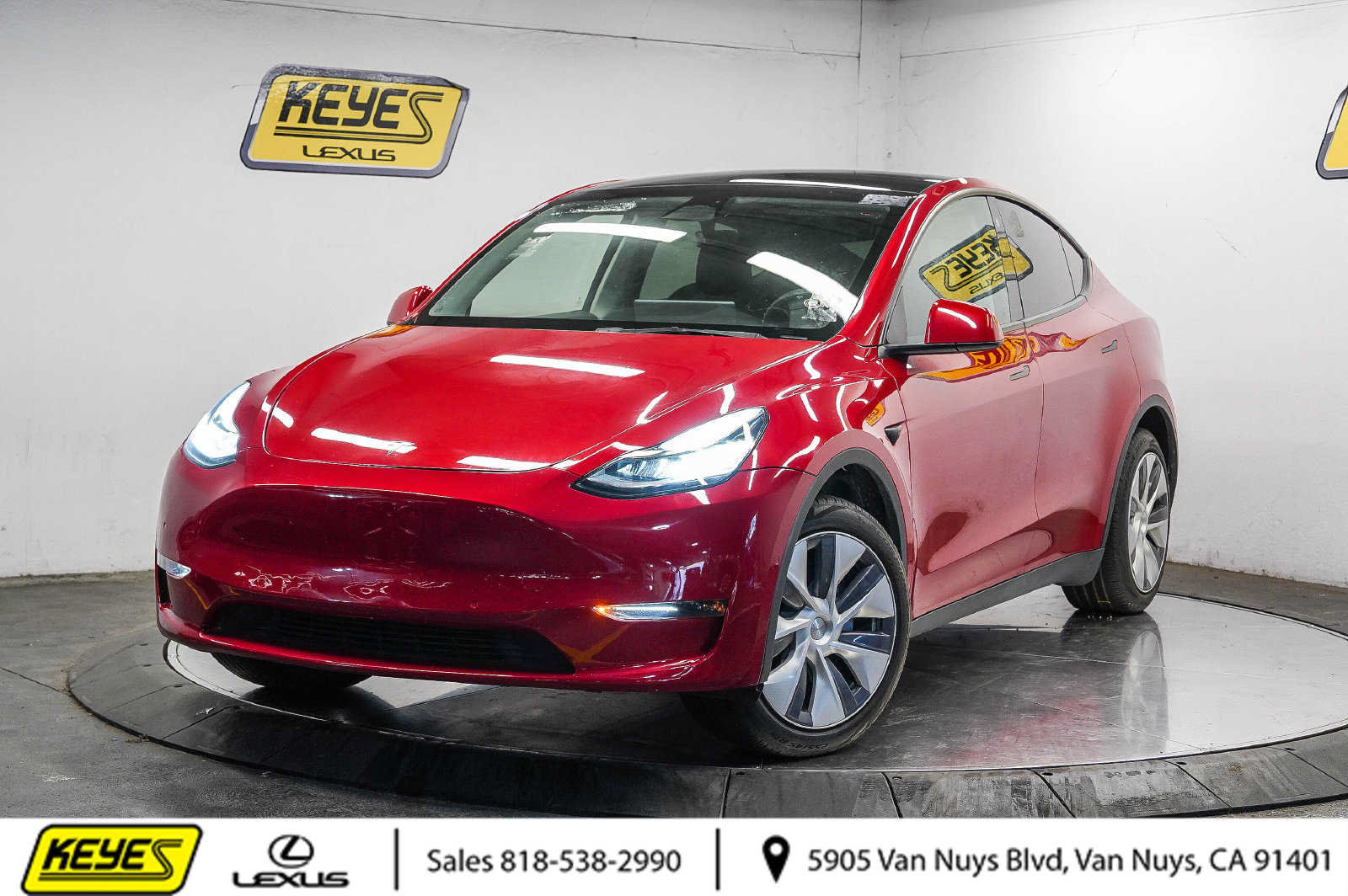 Used 2022 Tesla Model Y Long Range AWD/4WD image 1