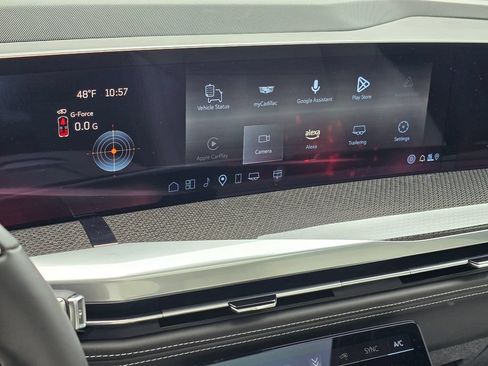 Used 2025 Cadillac Escalade V AWD/4WD image 30