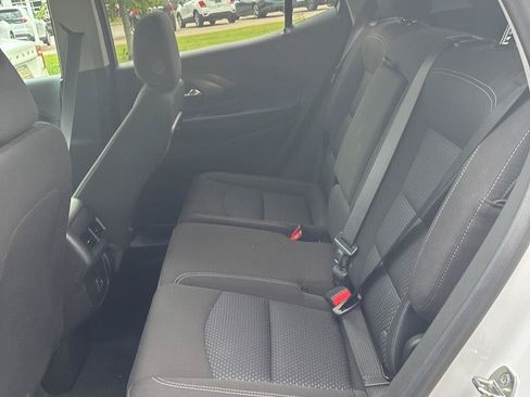 Used 2023 GMC Terrain SLE w/ Driver Convenience Package AWD/4WD image 8