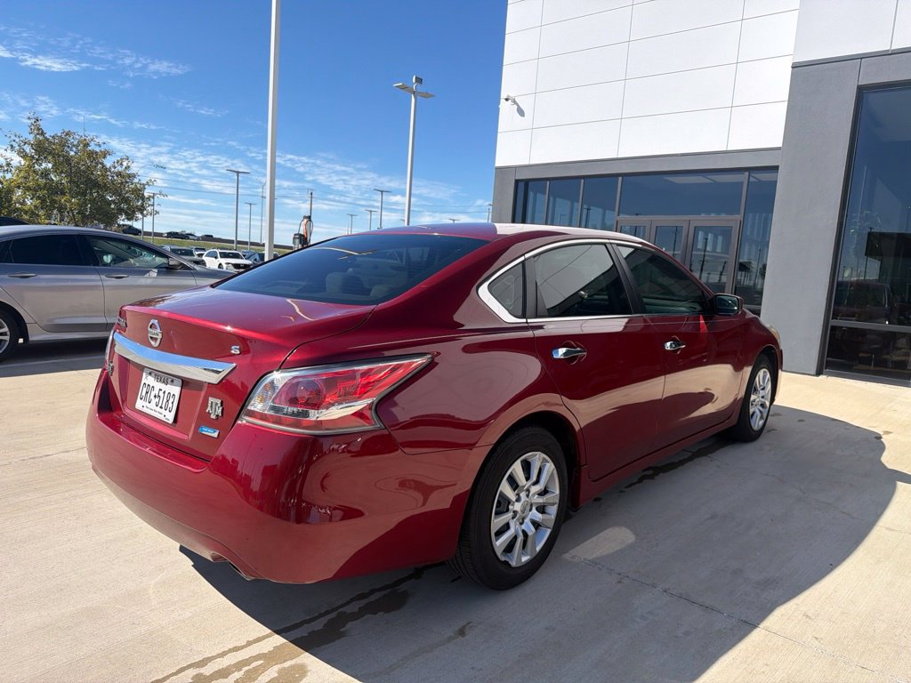 Used 2014 Nissan Altima 2.5 S FWD image 12